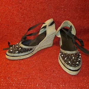 Montego Bay Club brown beaded lace up espadrille